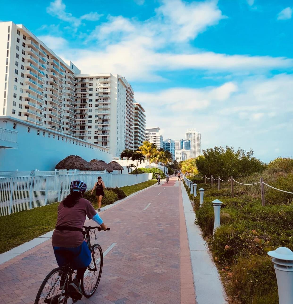 Miami Beach Apartment With Private Patio Free Parking Family Friendly No Pet Fee エクステリア 写真