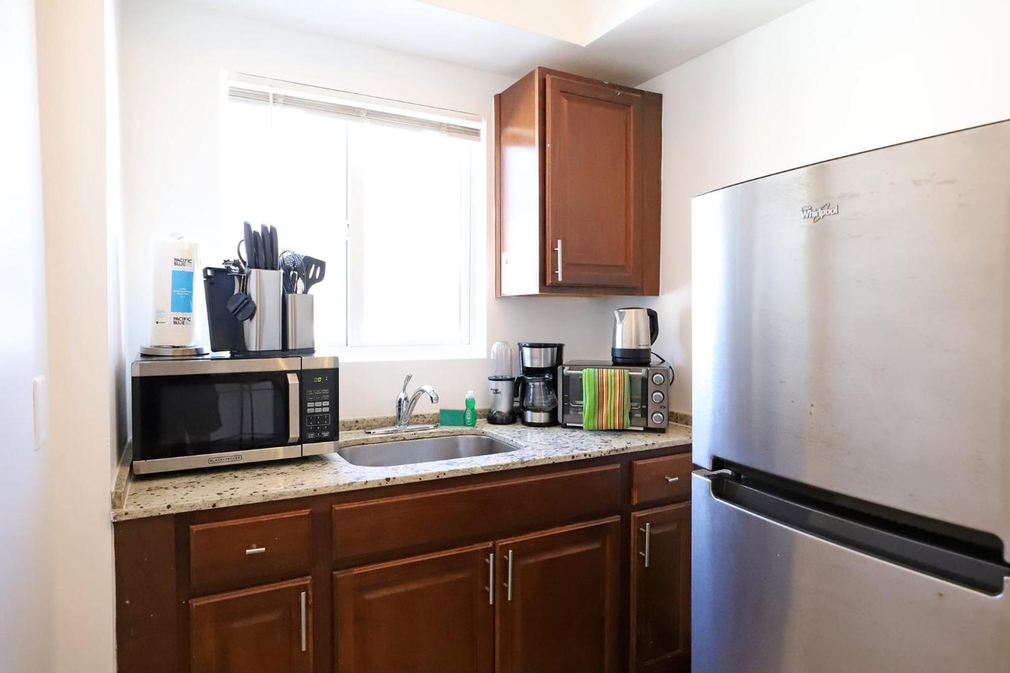Miami Beach Apartment With Private Patio Free Parking Family Friendly No Pet Fee エクステリア 写真